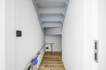 Komora - přízemí - Prodej domu 132 m², Hradec Králové