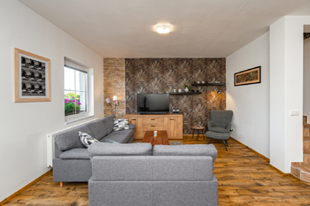 obývací pokoj - Prodej domu 128 m², Stehelčeves