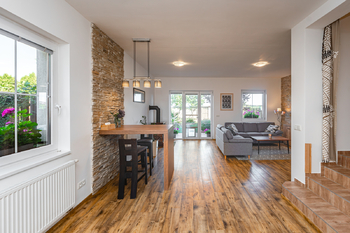 obývací pokoj - Prodej domu 128 m², Stehelčeves