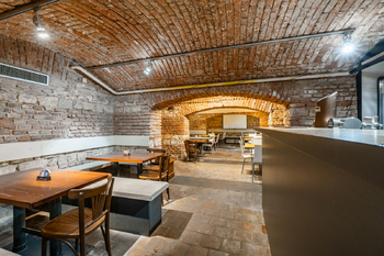 Pronájem restaurace 254 m², Praha 2 - Nusle
