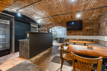 Pronájem restaurace 254 m², Praha 2 - Nusle