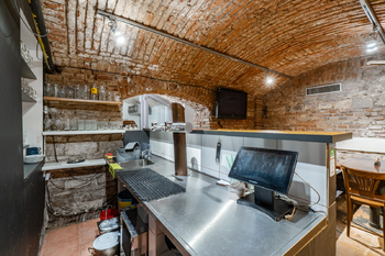 Pronájem restaurace 254 m², Praha 2 - Nusle