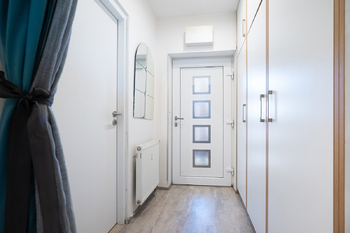 Předsíň - Prodej bytu 4+kk v osobním vlastnictví 110 m², Nový Vestec