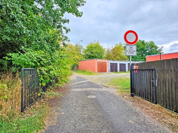 Pronájem garáže 21 m², Chomutov