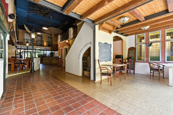 Pronájem restaurace 456 m², Praha 10 - Petrovice