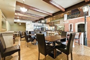 Pronájem restaurace 456 m², Praha 10 - Petrovice