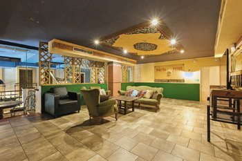 Pronájem restaurace 456 m², Praha 10 - Petrovice