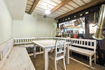 Pronájem restaurace 456 m², Praha 10 - Petrovice