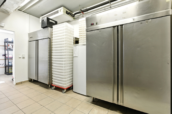 Pronájem restaurace 456 m², Praha 10 - Petrovice