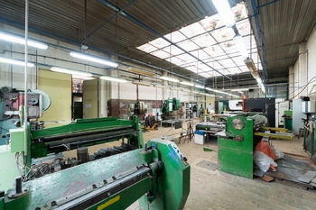 Prodej výrobních prostor 940 m², Teplice