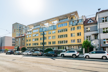 Prodej bytu 4+kk v osobním vlastnictví 77 m², Praha 4 - Michle