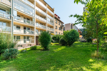 Prodej bytu 4+kk v osobním vlastnictví 77 m², Praha 4 - Michle