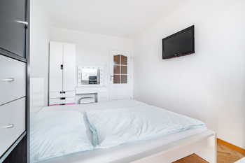 Prodej bytu 4+kk v osobním vlastnictví 77 m², Praha 4 - Michle