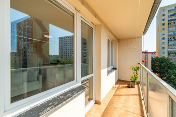 Prodej bytu 4+kk v osobním vlastnictví 77 m², Praha 4 - Michle