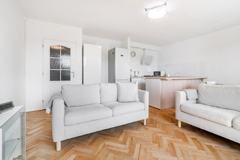 Prodej bytu 4+kk v osobním vlastnictví 77 m², Praha 4 - Michle