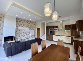 Pronájem domu 181 m², Praha 5 - Velká Chuchle