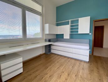 Pronájem domu 181 m², Praha 5 - Velká Chuchle