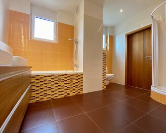 Pronájem domu 181 m², Praha 5 - Velká Chuchle
