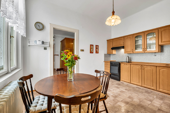 Kuchyně  - Prodej bytu 3+1 v osobním vlastnictví 95 m², Praha 6 - Bubeneč