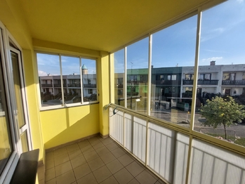 lodžie - Prodej bytu 2+1 v družstevním vlastnictví 72 m², Bělá pod Bezdězem