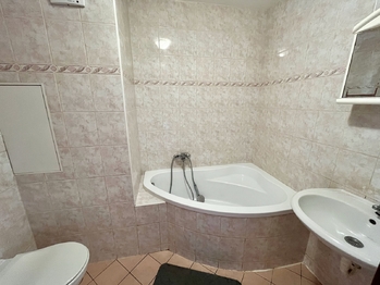 Pronájem bytu 2+kk v osobním vlastnictví 43 m², Praha 10 - Horní Měcholupy