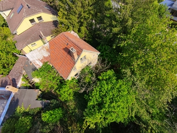 Prodej pozemku 661 m², Praha 9 - Dolní Počernice