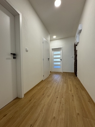 Pronájem bytu 2+kk v osobním vlastnictví 54 m², Praha 10 - Strašnice
