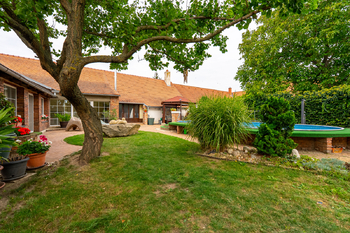 Prodej domu 80 m², Suchohrdly u Miroslavi
