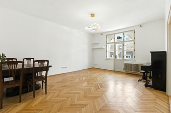 Pronájem bytu 3+1 v osobním vlastnictví 117 m², Praha 2 - Nové Město