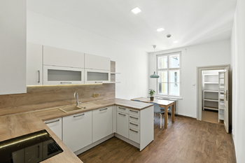 Pronájem bytu 3+1 v osobním vlastnictví 117 m², Praha 2 - Nové Město