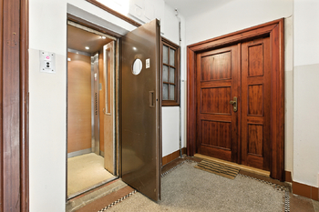Pronájem bytu 3+1 v osobním vlastnictví 117 m², Praha 2 - Nové Město
