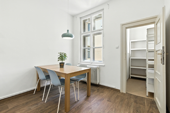 Pronájem bytu 3+1 v osobním vlastnictví 117 m², Praha 2 - Nové Město