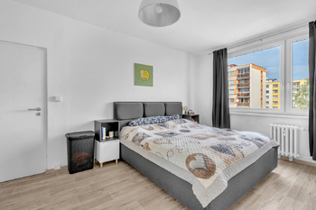 Prodej bytu 3+1 v osobním vlastnictví 78 m², Hradec Králové