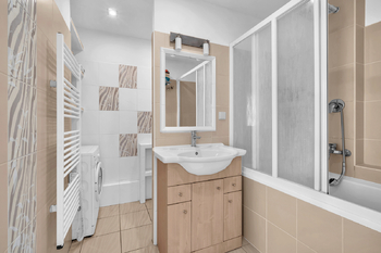 Prodej bytu 3+1 v osobním vlastnictví 78 m², Hradec Králové
