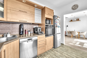 Prodej bytu 3+1 v osobním vlastnictví 78 m², Hradec Králové
