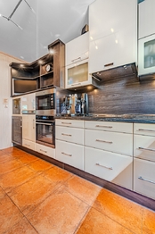 Prodej domu 199 m², Bašť