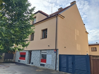 Pronájem obchodních prostor 90 m², Praha 6 - Řepy