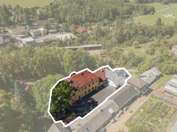 Prodej obchodních prostor 700 m², Zbiroh