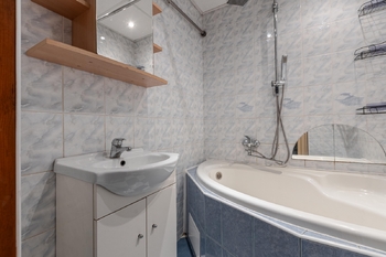 Prodej bytu 4+1 v osobním vlastnictví 80 m², Chodová Planá