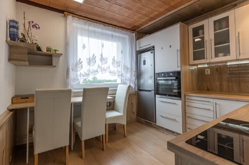 Prodej bytu 4+1 v osobním vlastnictví 80 m², Chodová Planá