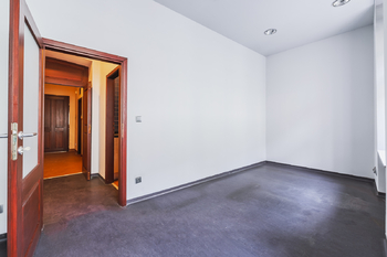 KANCELÁŘ 2 - Pronájem obchodních prostor 350 m², Praha 1 - Staré Město