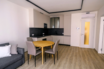 Pronájem bytu 2+kk v osobním vlastnictví 62 m², Praha 8 - Libeň