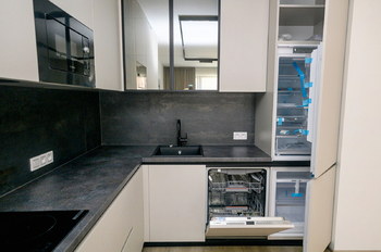 Pronájem bytu 2+kk v osobním vlastnictví 62 m², Praha 8 - Libeň