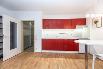 Pronájem bytu 1+kk v družstevním vlastnictví 34 m², Praha 5 - Stodůlky