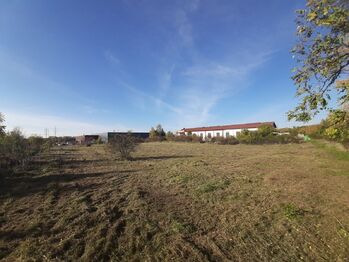 Prodej pozemku 5166 m², Telnice
