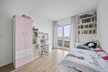 Dětský pokoj 1 - Prodej bytu 4+kk v osobním vlastnictví 115 m², Praha 9 - Letňany