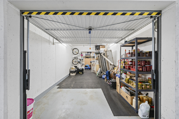 Garáž 30m2 - Prodej bytu 4+kk v osobním vlastnictví 115 m², Praha 9 - Letňany