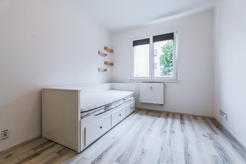 2. pokoj - Pronájem bytu 3+kk v osobním vlastnictví 55 m², Praha 10 - Strašnice