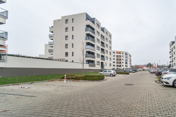 Pronájem bytu 1+kk v osobním vlastnictví 32 m², Praha 10 - Uhříněves