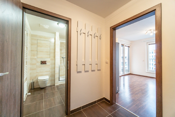 Pronájem bytu 1+kk v osobním vlastnictví 32 m², Praha 10 - Uhříněves
